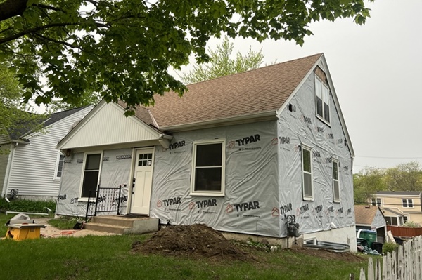 Top 5 Exterior Siding Materials to Withstand Minnesota Winters